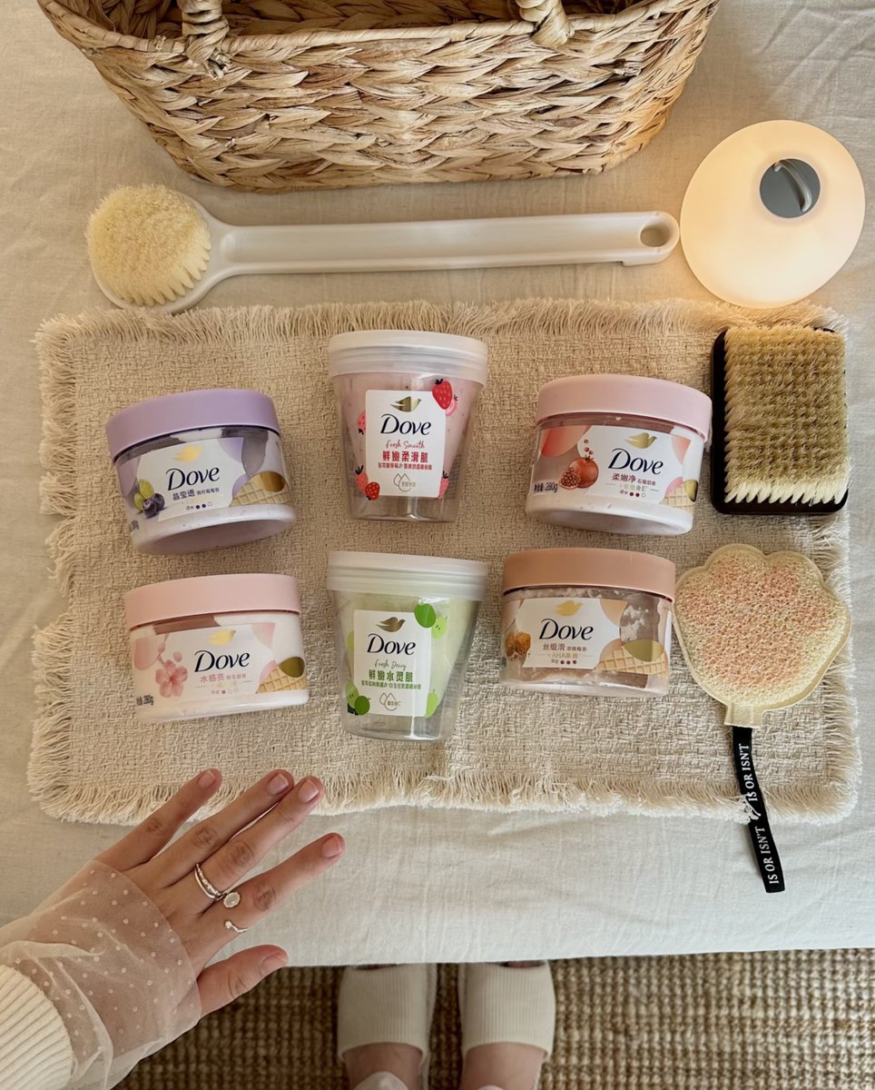 razan2030r's tweet photo. DOVE 🤩 LOVE https://t.co/kfKS3xfABA