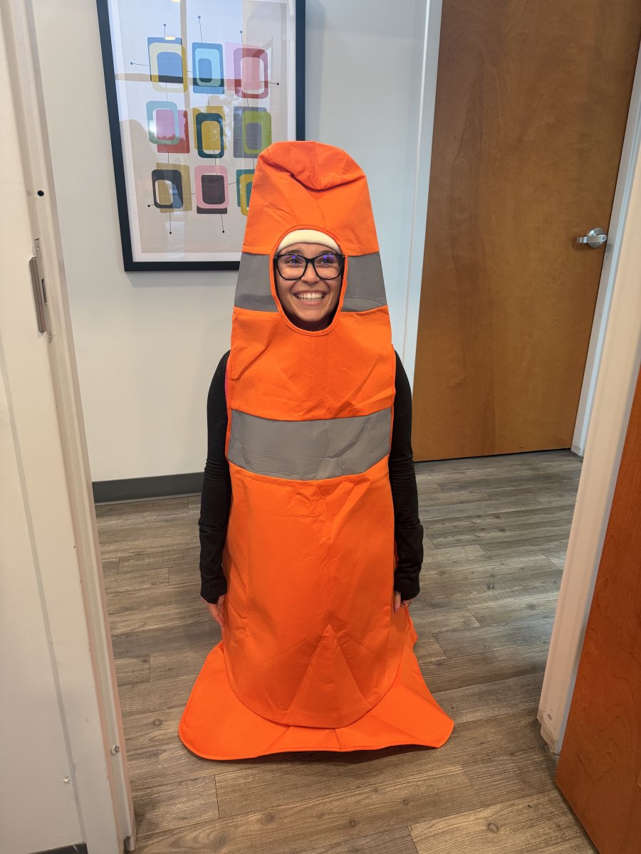 SmilesbyWFD's tweet photo. ✨ Office Manager Appreciation Month ✨

Celebrating Zhaya, the best office manager we could ask for! 💓 She’s the go-to for 535,285 daily questions 😂, always supportive, dependable, and ready to help. We’re so lucky to have her leading our team!

P.S. She’s also an avid reader and counting down to the next ACOTAR book! 📚✨