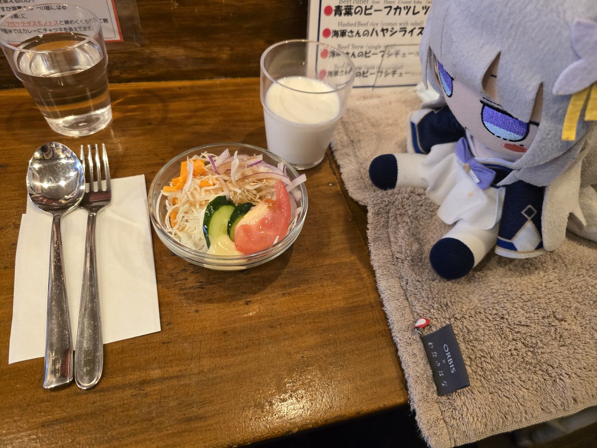 poteto123451's tweet photo. 横須賀来たなら毎回食べに来るよねー https://t.co/rvkczMU5gH