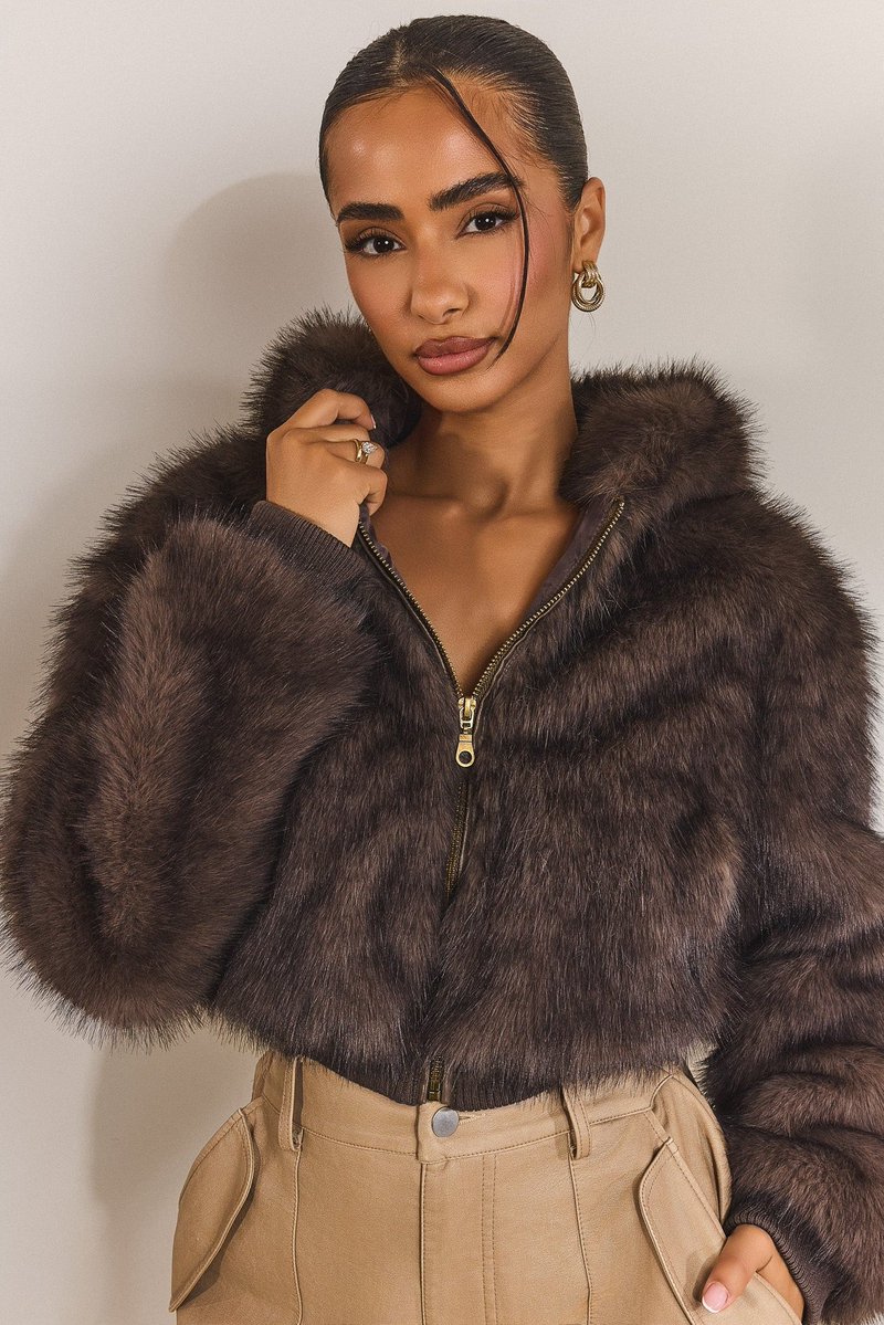 PayAmilaMay's tweet photo. Anonymous simped and sent The Monroe Jacket | XS https://t.co/xZaSIKCxpg