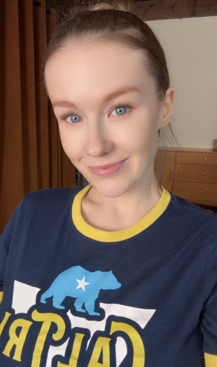 twitchemily's tweet photo. Live on twitch! 
https://t.co/34WR6xOapA https://t.co/CXTECObVVE