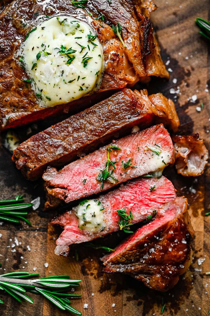 _iamlougotti's tweet photo. Name a food better than steak https://t.co/F1Ha681kqj