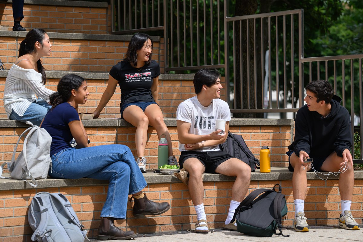 Vasilisa_Orlov's tweet photo. MIT is once again the No. 1 university in the U.S., per U.S. News. Also ranked first in engineering, computer science, economics, and more. #MIT #TopUniversity
https://t.co/FDHIHZACFo https://t.co/2JobclSTUo