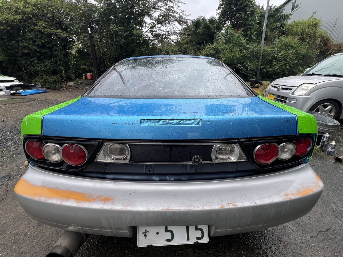 180SX_Ku1005's tweet photo. 緩募
180SX用のリアハッチ売ります
ワイパー穴とスポイラー穴がスムージングされています
穴有のものに変えたのでスムージング済を探している方が居れば

3万円で茨城から
売れなかったら予備 https://t.co/VGugGCrNvS