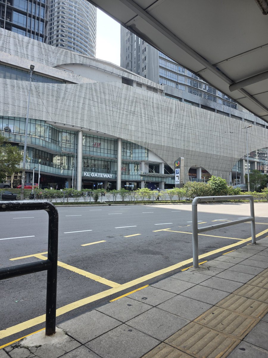 batrissyam's tweet photo. How I still love Bangsar <3 https://t.co/3O6FlminlK