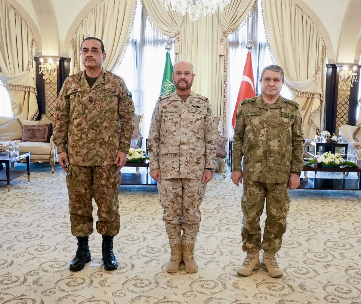 High-Level Military Meeting: Pakistan, Trkiye, and Saudi Arabia Unite in Riyadh to Strengthen Defense Relations