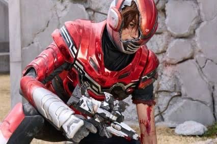 ThatRiderGuy's tweet photo. Broken helmet and helmet-less fight scenes are some of my absolute favorites in Tokusatsu https://t.co/HHSPdzKLJz