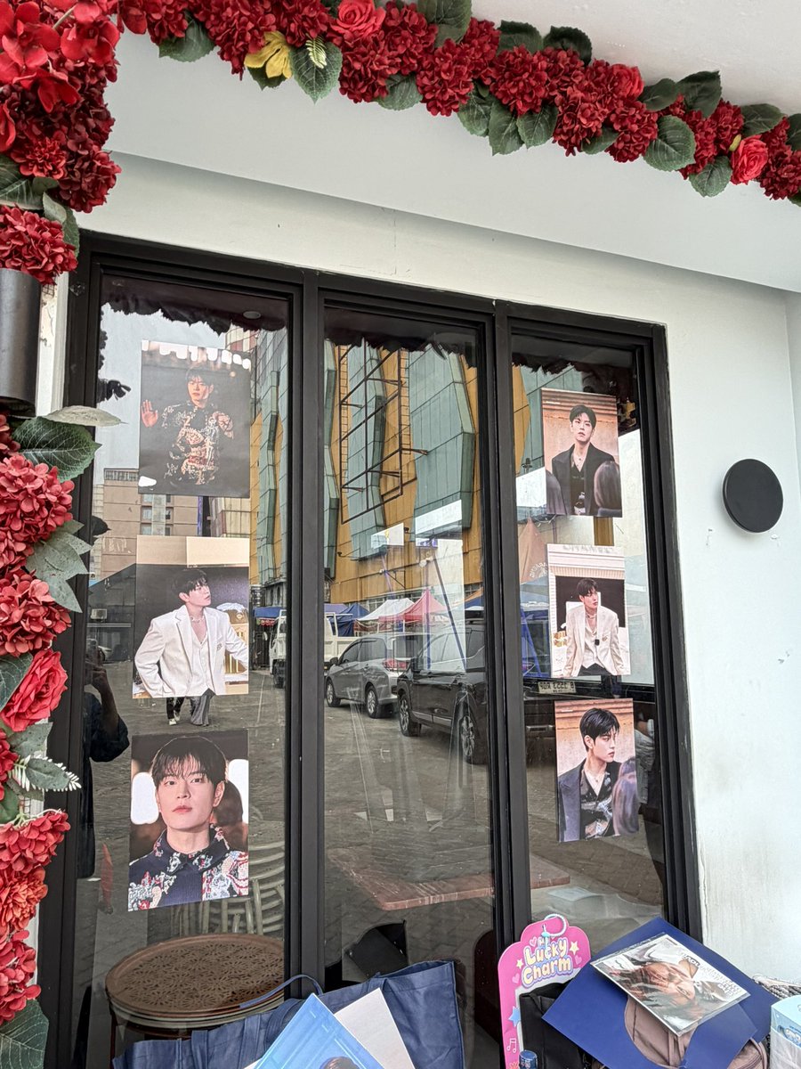 PERSAMI_ID's tweet photo. THE DAY IS HERE! 💙

The wait is over — The 9.22 Legacy has officially begun! ✨

Let’s celebrate Seungmin’s special day, make new memories, and spend a beautiful weekend together with fellow STAYs.

📍 https://t.co/4q9r944mmy, Blok M Hub
📅 26 September 2026

See you there! https://t.co/5QkbAaD7wX