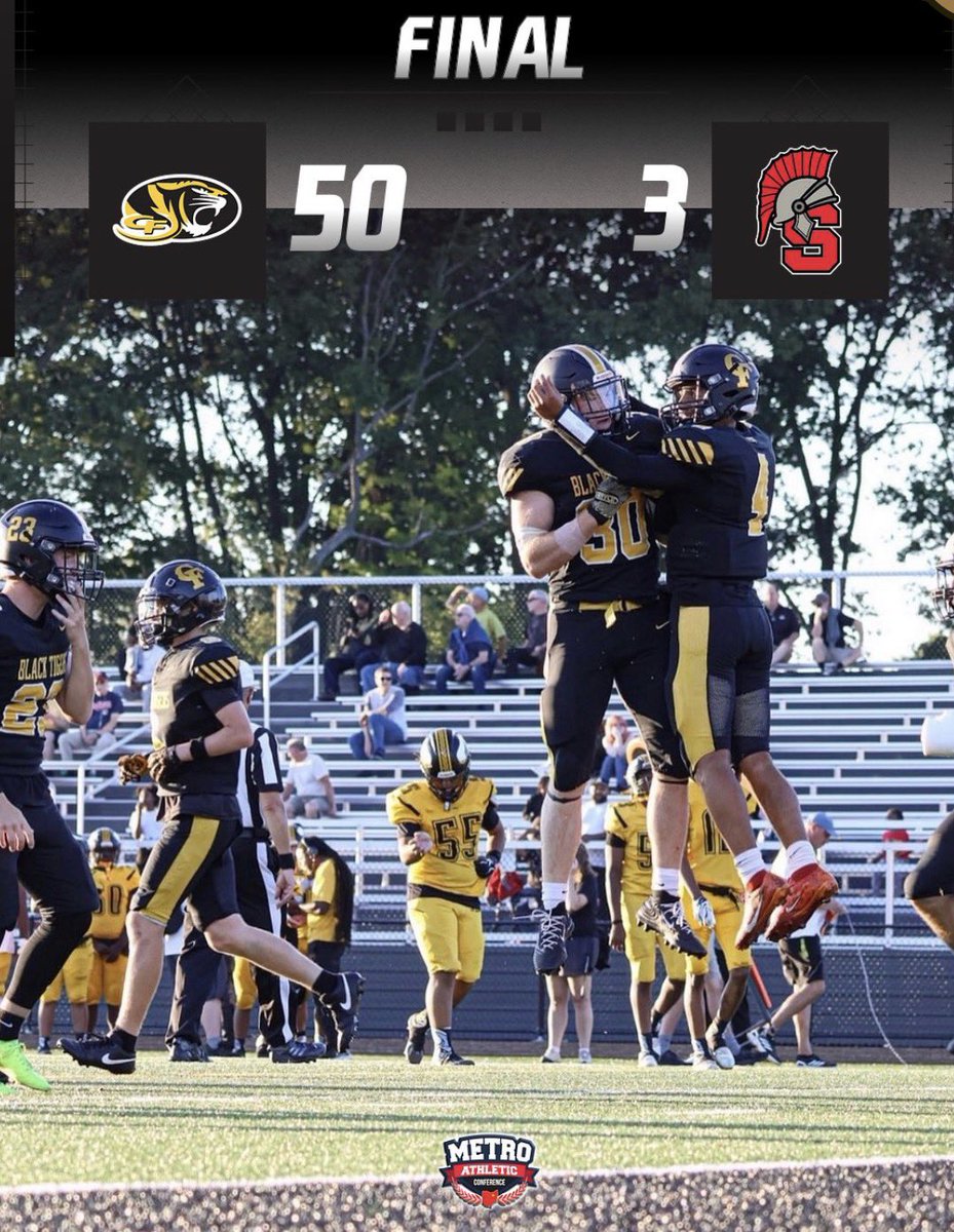 CFallsFootball's tweet photo. FINAL FROM LAMBERT. HOMECOMING VICTORY. https://t.co/y7rsuOBGjk