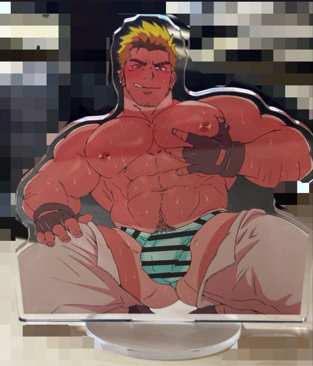 Donguri_umasugi's tweet photo. こんにちは、アクスタくん https://t.co/AAyAEzCayg