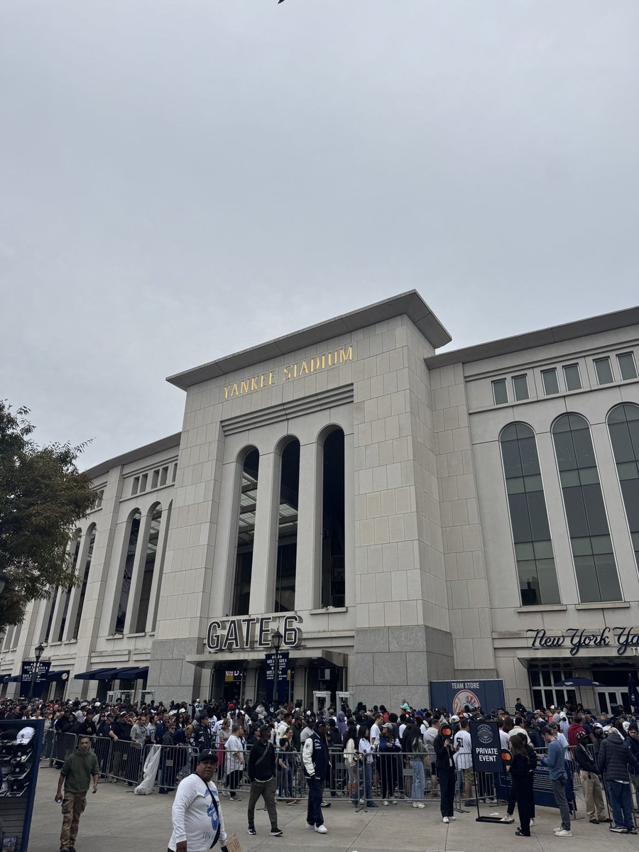 Chrisacollazo's tweet photo. What a day! #FanAdvisoryNetwork https://t.co/TRWvhy7qOt