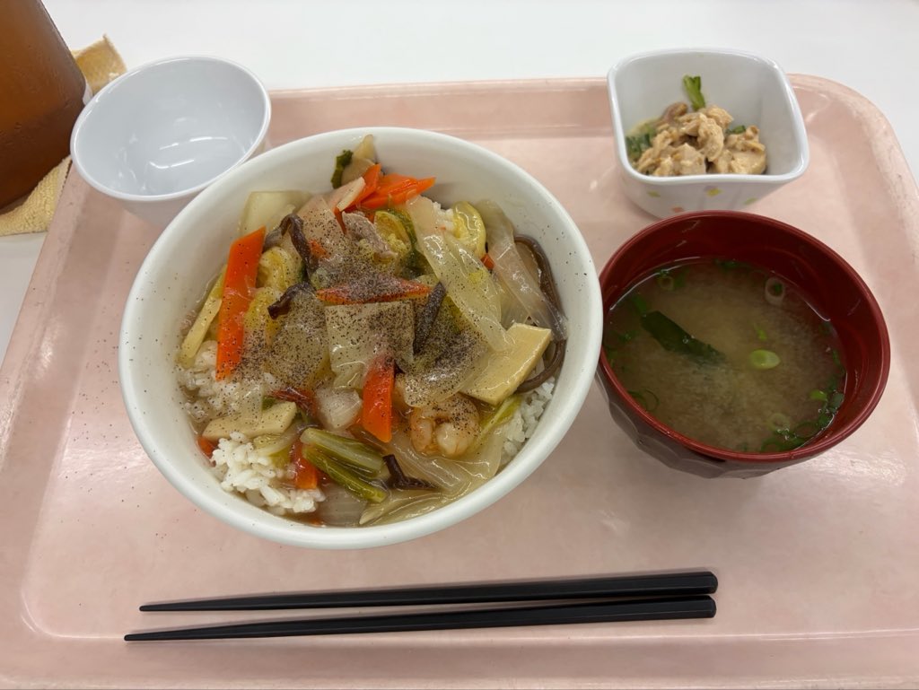 Donguring5656's tweet photo. 久しぶりのあの飯！ https://t.co/FJptcXfDgz