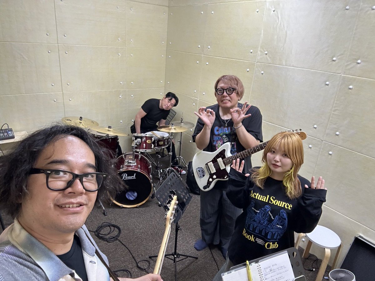 kitohappa's tweet photo. はじめてスタジオ『音の輪』さんにお世話になりました！
新しく綺麗できもちい〜ですね。
音もよき！！
#福岡 #大牟田 #バンド https://t.co/O5BepgYMey