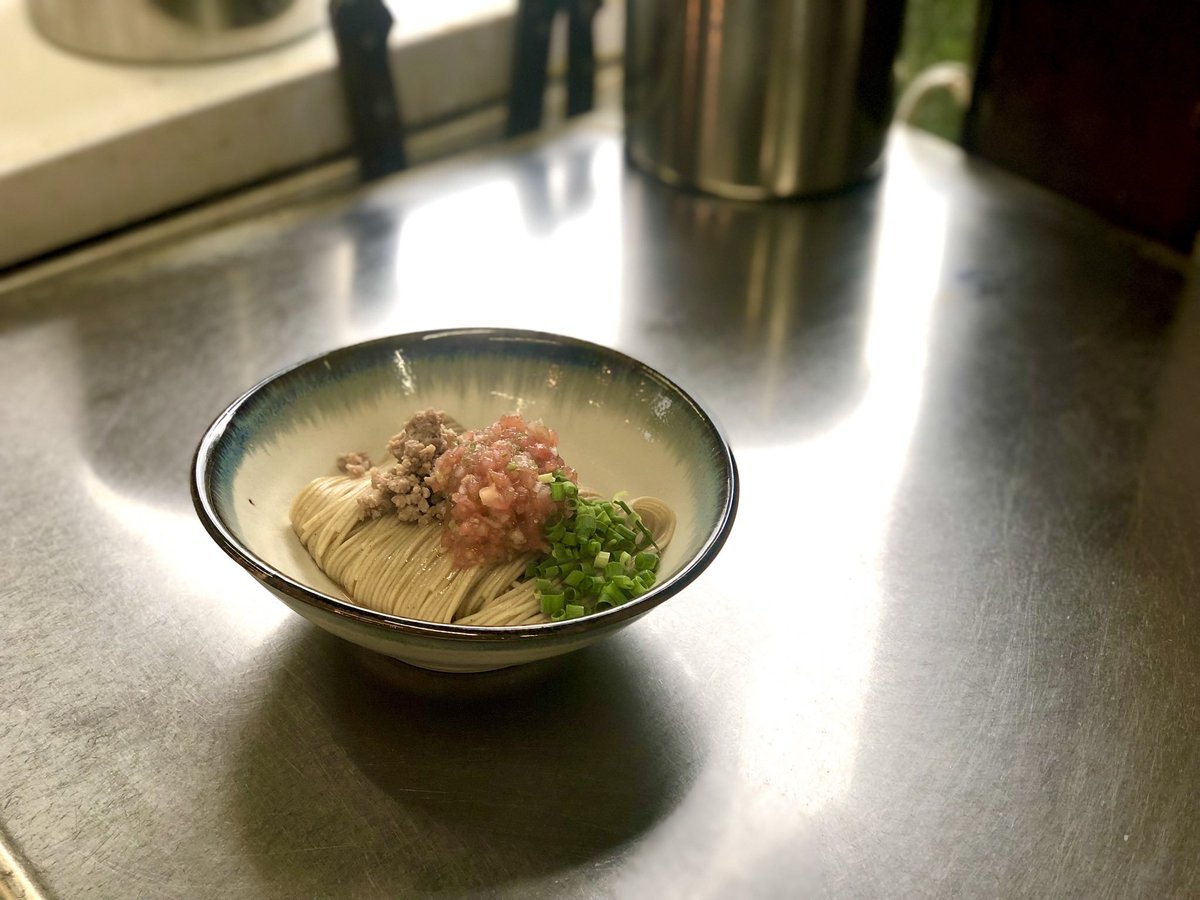 improvramen's tweet photo. 【中野ラーメン祭SPメニュー追加情報】

Premium和え玉4種1000円🏄️🦆🐉🥩

鳴神＆improv.２種混合フュージョン麺を用いたSP和え玉を時間割で4種類提供します！詳細は当日解禁㊙️
専用レーンを設けますのでそちらにてご注文ください。
おつりが無いため現金1000円をご用意していただけると助かります🙏 https://t.co/af4OZefBUl