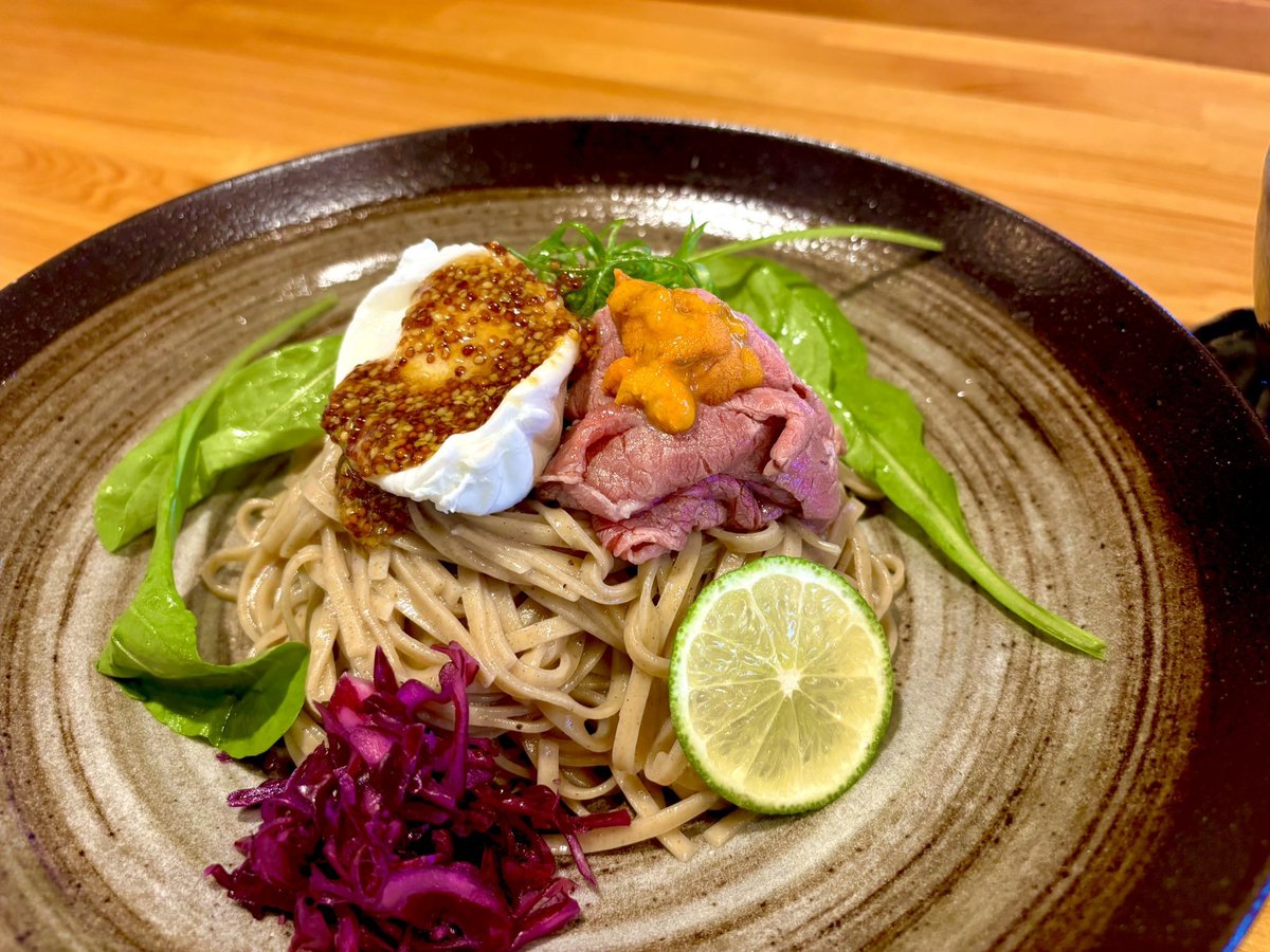 improvramen's tweet photo. 【中野ラーメン祭SPメニュー追加情報】

Premium和え玉4種1000円🏄️🦆🐉🥩

鳴神＆improv.２種混合フュージョン麺を用いたSP和え玉を時間割で4種類提供します！詳細は当日解禁㊙️
専用レーンを設けますのでそちらにてご注文ください。
おつりが無いため現金1000円をご用意していただけると助かります🙏 https://t.co/af4OZefBUl