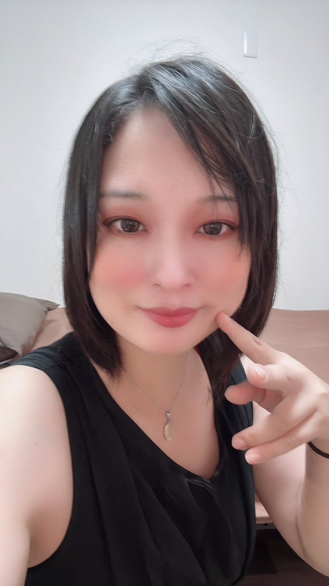 aikahimeno's tweet photo. 雨だから気をつけて来てねー😁 https://t.co/gpjFUV3Fkh