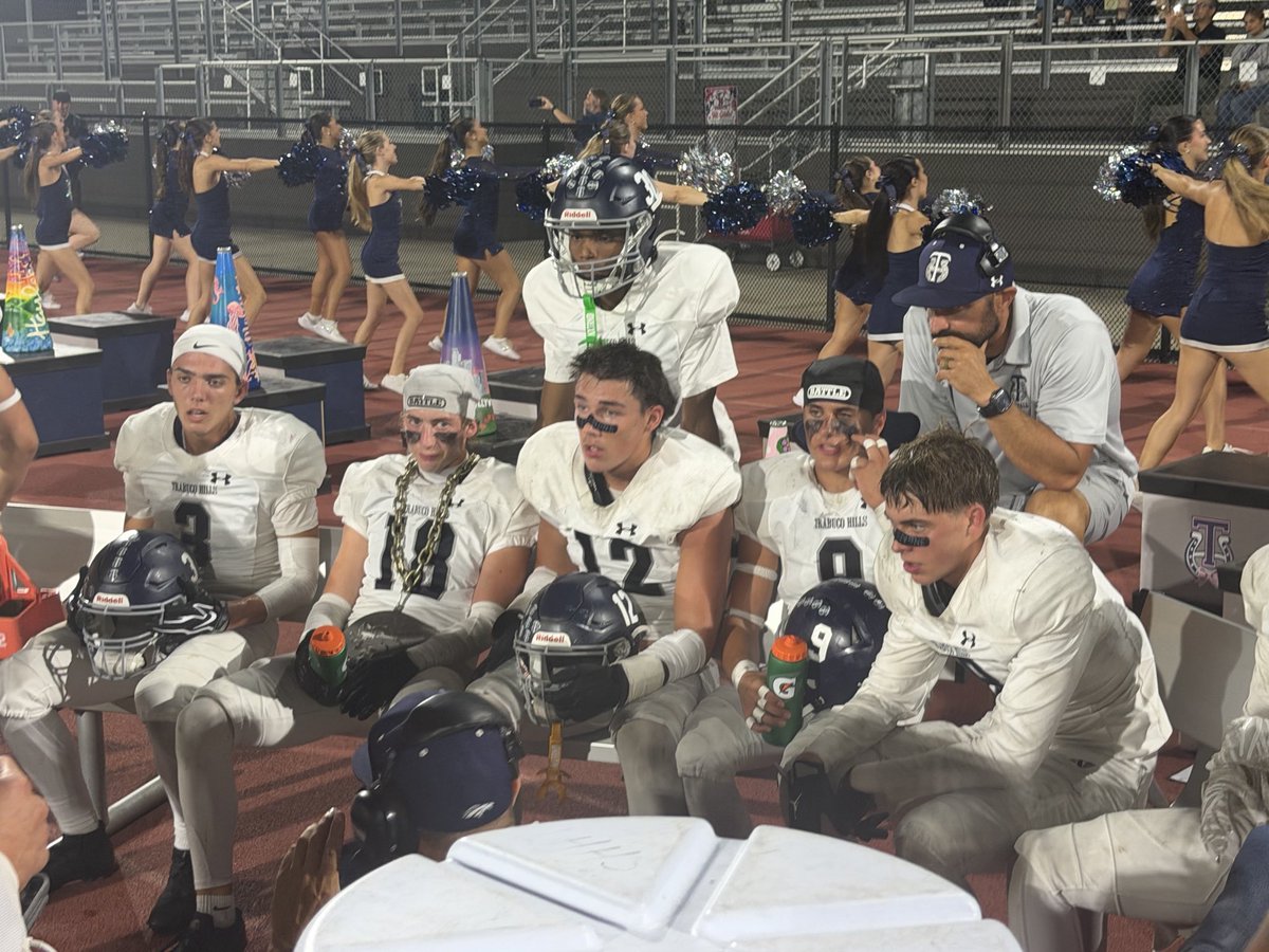 FernandoMDonado's tweet photo. HT ElMo leads TH 10-7
@OCSportsZone 2026 🏈 #FNL #WeekFIVE @THHSMustangs 🩶💙🆚 @elmodenafb ❤️💛 from Fred Kelly Stadium.
Coverage coming on our FREE website https://t.co/fNSrRvzDg7
@TimBurtIrvine @ElMoAthletics @TrabucoHillsAD
📸©️: @FernandoMDonado, For OC Sports Zone https://t.co/ZDGcqGaEvQ