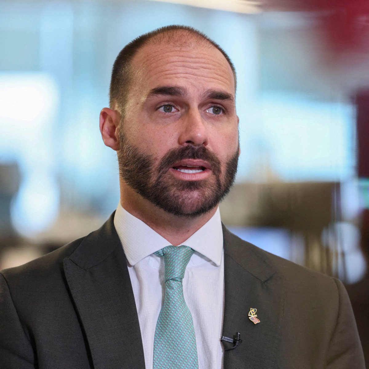 selmakuno's tweet photo. Brazil’s Supreme Court sentences Eduardo Bolsonaro over defamation of Tabata Amaral. https://t.co/x40m5irOBa
