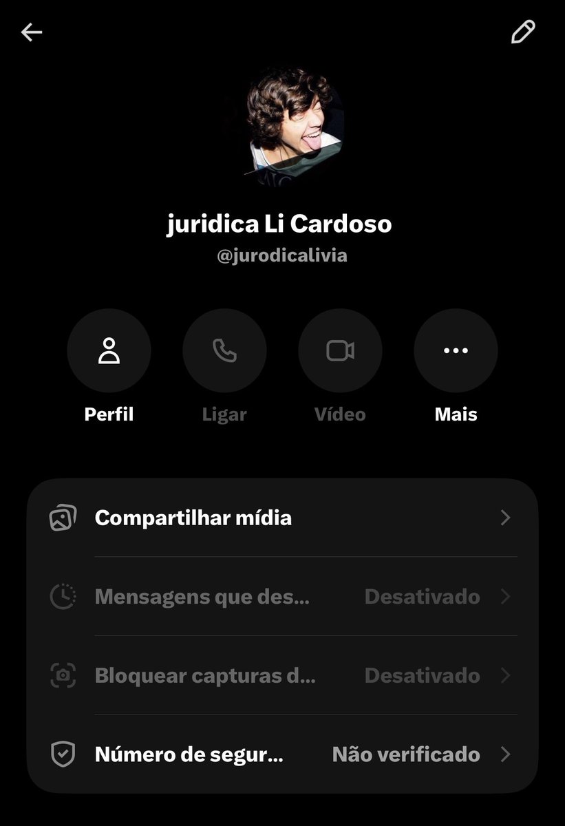 iamcxrol's tweet photo. 🚨 ALERTA DE GOLPE 🚨
essa pessoa me deu um golpe de 500 reais num ingresso pro show do bts

assim que finaliza, ela posta um novo anúncio

o nome dela é Livia Santos

tomem cuidado e não comprem!
@/jurodicalivia https://t.co/bgYaKeMl7F