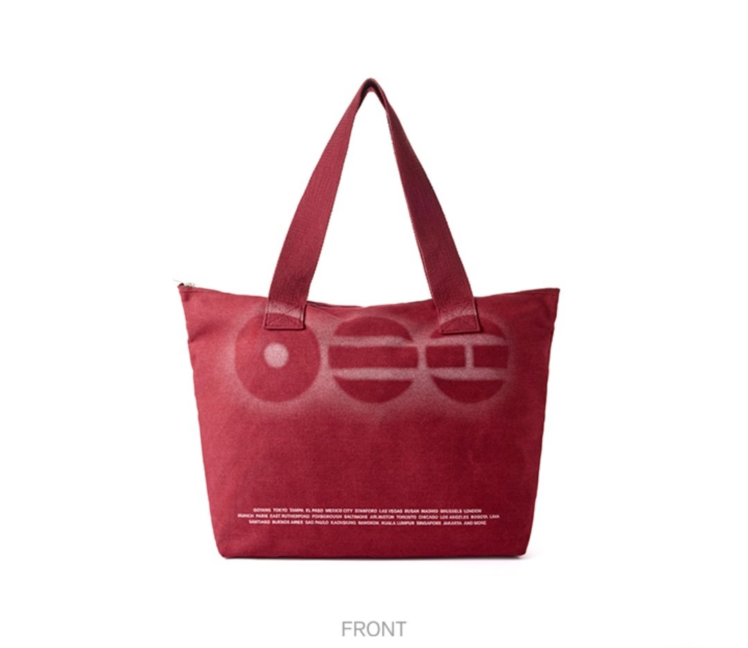 Myriam2923's tweet photo. @ithvnath Hola, si podrías ayudarme a conseguir la bag. 😭 https://t.co/Tz0ODgQJxF
