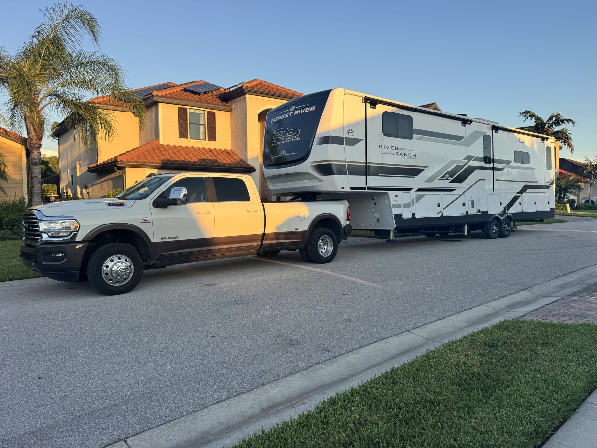 broitzman's tweet photo. @danWpriestley Congrats on ZET SCALE and the production launch, Dan! I've owned 20+ semis, and today I tow our 5th wheel with a Ram dually. I want to go all electric with a Semi RV/towing and backup power package, and I have a spec ready. Happy to fly out and walk your team through it. https://t.co/hAh7H8vEg3