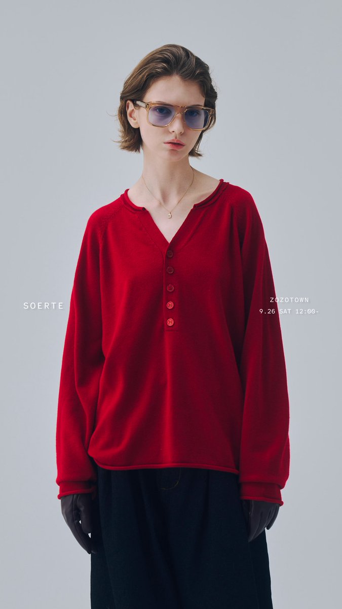 _Rhaus__'s tweet photo. -ZOZOTOWN-
まだ知られてない、首周りにデザインを加えた
変形ヘンリーネックニットが最高に可愛い https://t.co/60EQq52QiG