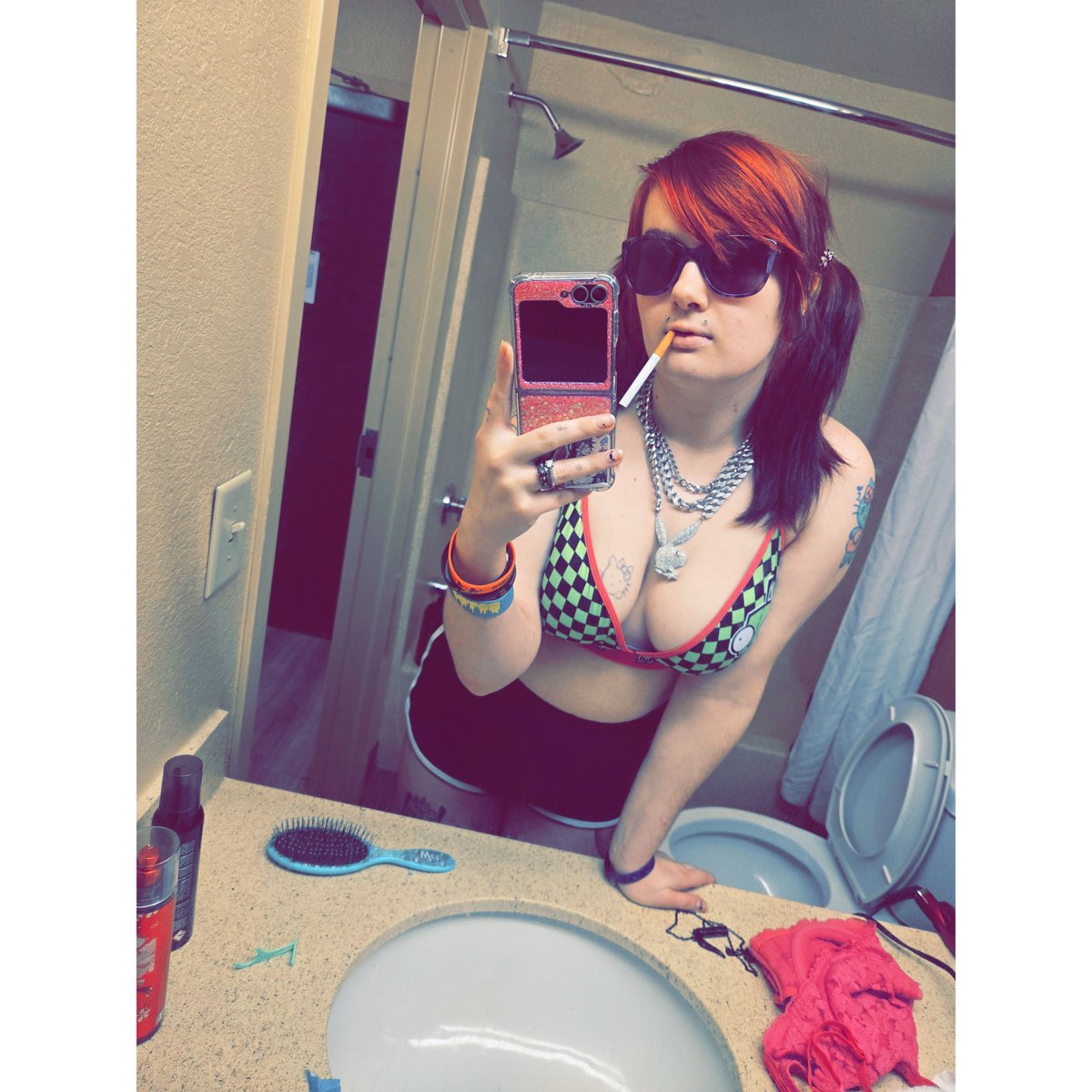 MassacreKandi's tweet photo. Anyone on here still buying? Im selling content all night long. Message me for my menu!
#buyingcontent #nsfwtwtًً https://t.co/ChFNSBF8GX