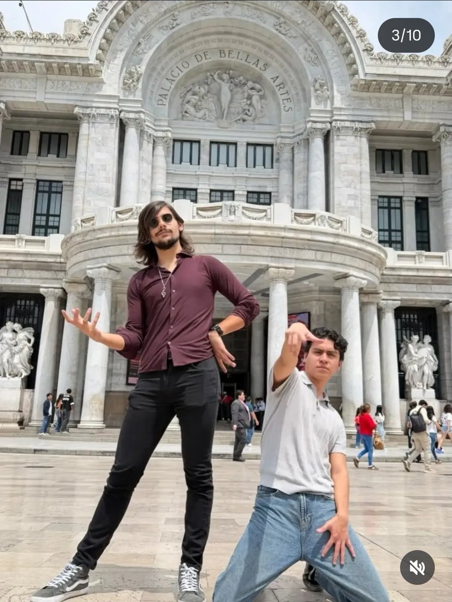 IanRosalesR's tweet photo. Mientras tanto los actores de doblaje de #steelballrun en su instagram

Pues chads no? https://t.co/LX3KTKMBRb