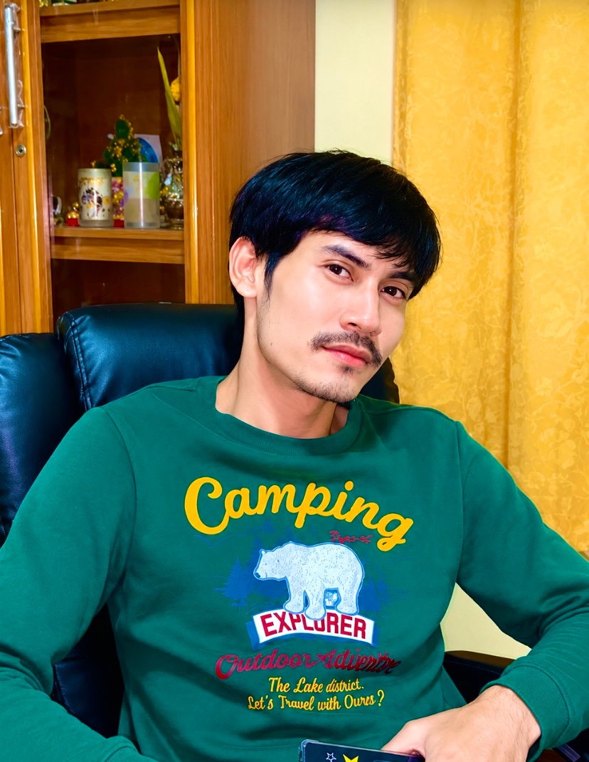 Hetg123's tweet photo. คมเข้ม ทางนี้ครับ 🧔🏻💦
#กาฬสินธุ์ #ในเมืองกาฬสินธุ์ https://t.co/WVs26tkwXL