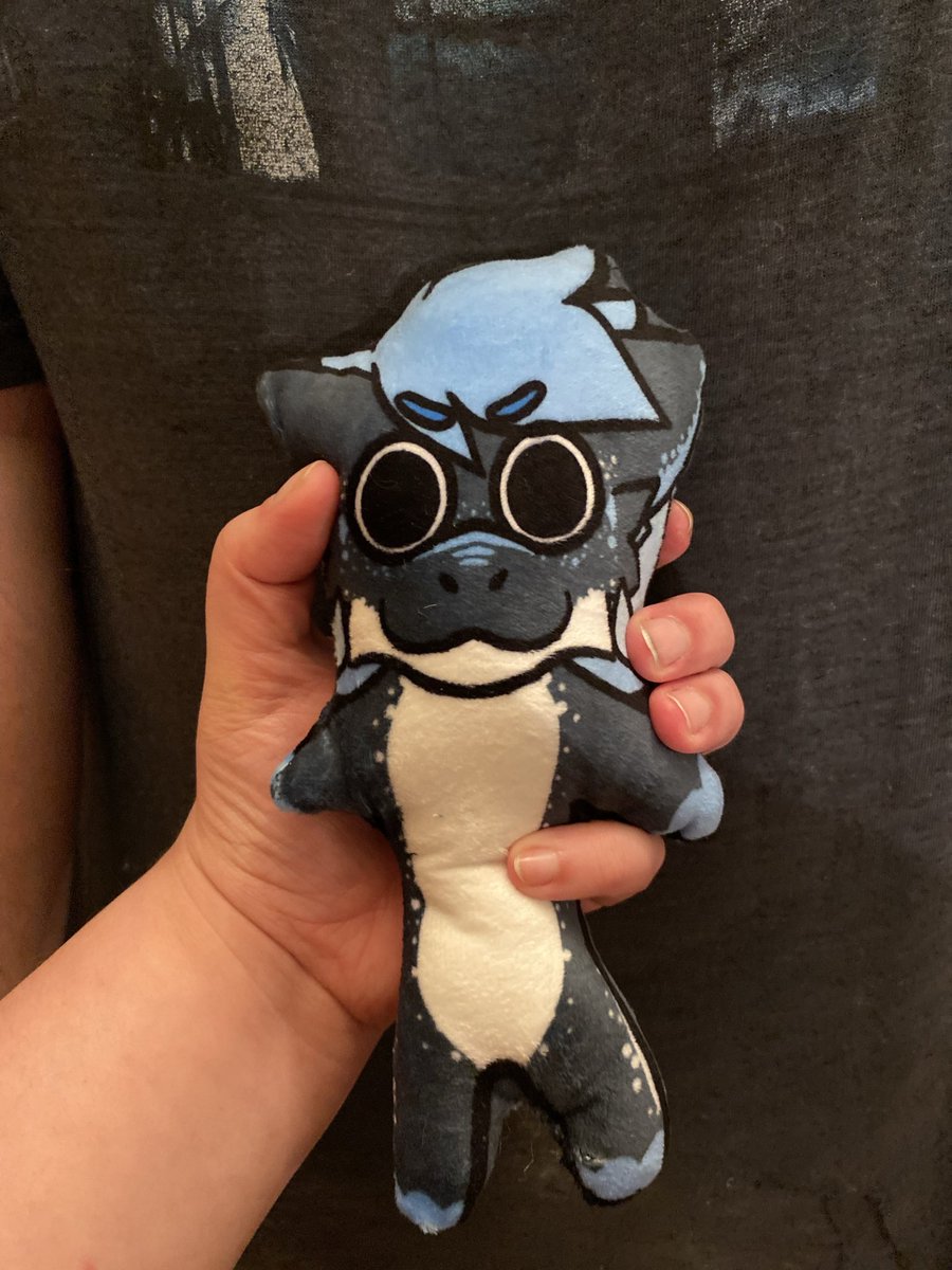 Tubby__Tubs's tweet photo. I turned @ItsTheRealGuusy into a cursed plushie https://t.co/PN54nfR3NN