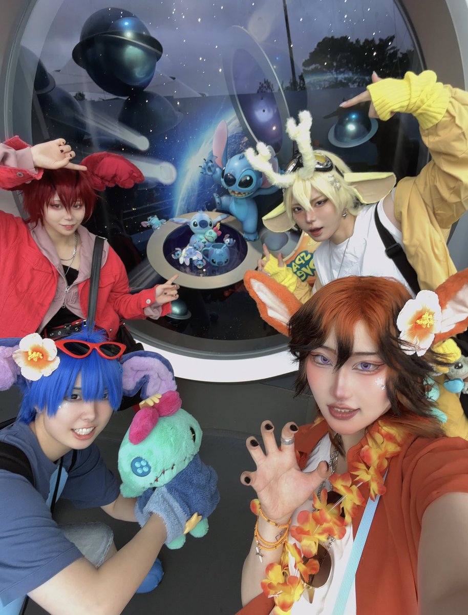 Yuo_0410's tweet photo. スティッチの仮装でインパ🏰🌺

 #Dハロ仮装2026 https://t.co/jUeJTzTxIR