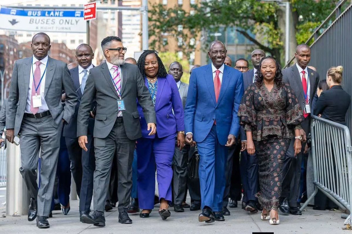 WanjuguGM's tweet photo. An 84 people delegation to America.
All paid for by Kenyan tax Payer.

#RutoMustGo https://t.co/O3ZlpSHQD4