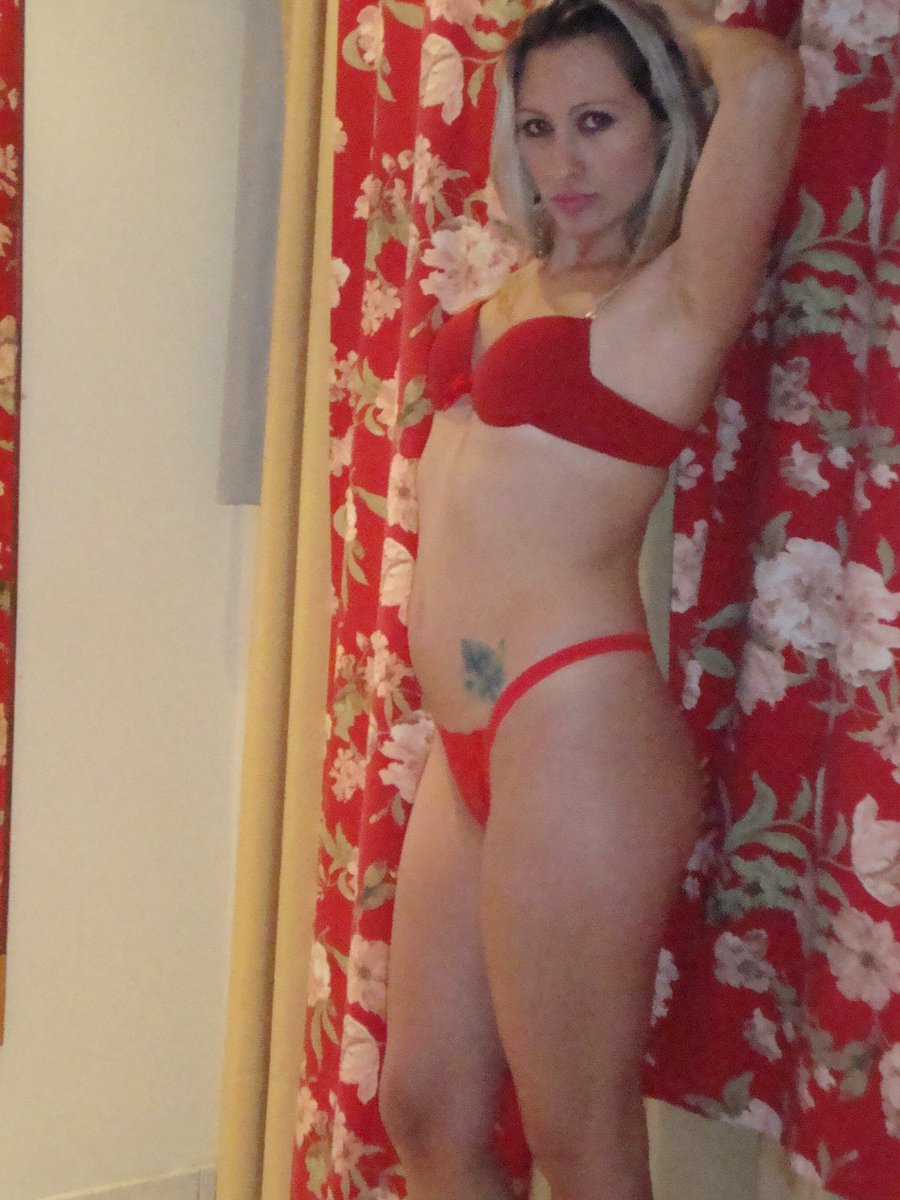 ydh7j's tweet photo. 🥵🥵
#sexy #MatureAudience #pack #putiniña https://t.co/rfPl6dmDUh