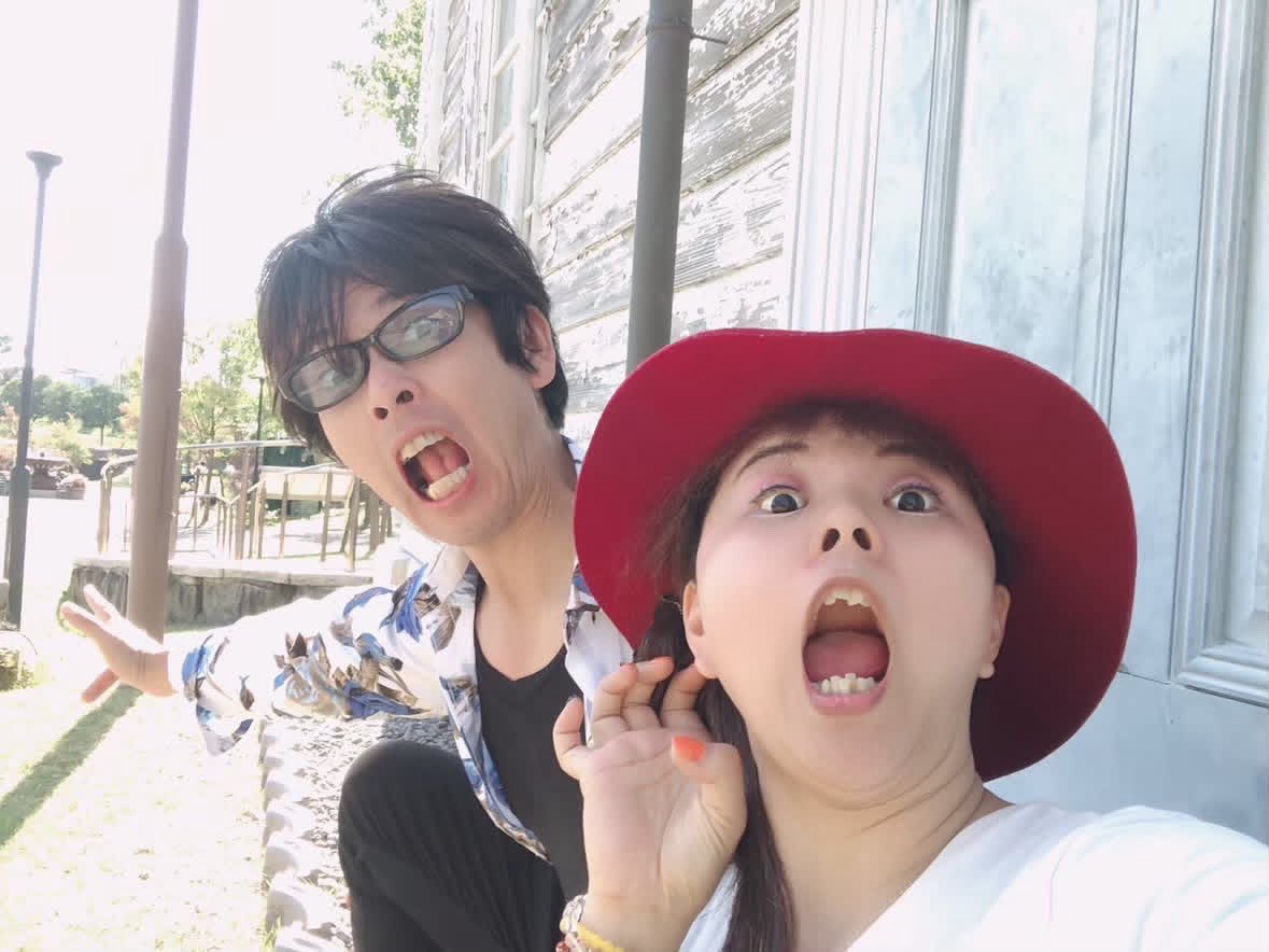 poke_ty's tweet photo. 9/25(金)
#ポケティラジオ
#ラヂオきしわだ
#ポケティの金6アニ活放送部
ゲスト「yuka✖️miu」さん
カバー曲「丸の内サディスティック」
オリジナル曲「Ｉdon't wanna sleep yet〜今はまだ眠りたくないの」を生演奏してくださいました❣️
来週は「MAGIC✖️CAMPU」さんをお迎えします。
どうぞお楽しみに https://t.co/uqBp2Z2s85