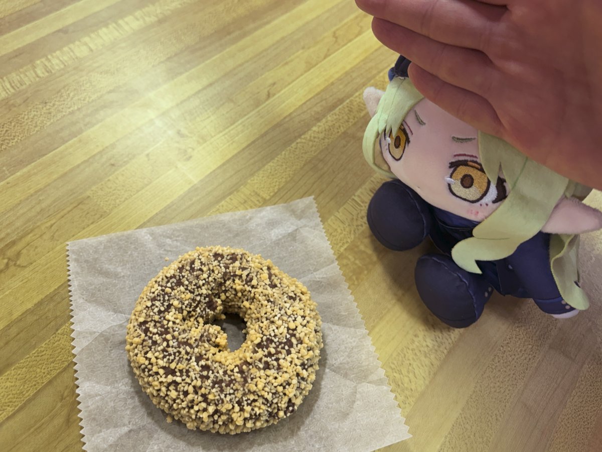 kasasagia's tweet photo. 下がれ、食いしん坊め。

#ブルアカぬいぬい部
#ブルアカㅤ https://t.co/KmwuiXyssa