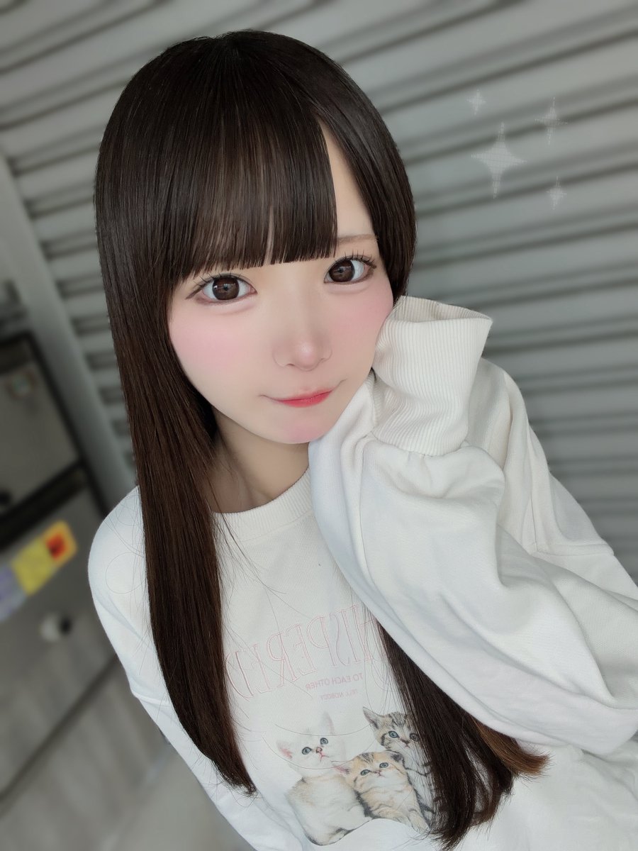 ribon_ONTHEAIR's tweet photo. トレーナーが着れる気温♡ https://t.co/oR3MnwbnSR