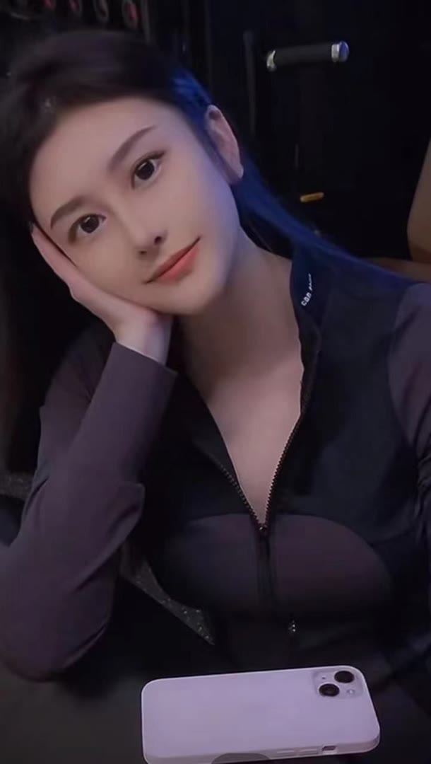 AleshiaCribari's tweet photo. To love for the sake of being loved is human, but to love for the sake of loving is angelic.
BTC市场情绪如何？行情与热点结合看。CLARITY法案💢市值🦢多少点💟投资意向
BINANCE💍压力🌛Visa Inc.👰Gate
币安 欧易 BTC 免费合约跟单社区👉 【主页简介】 👈 https://t.co/JhEpnVplWy