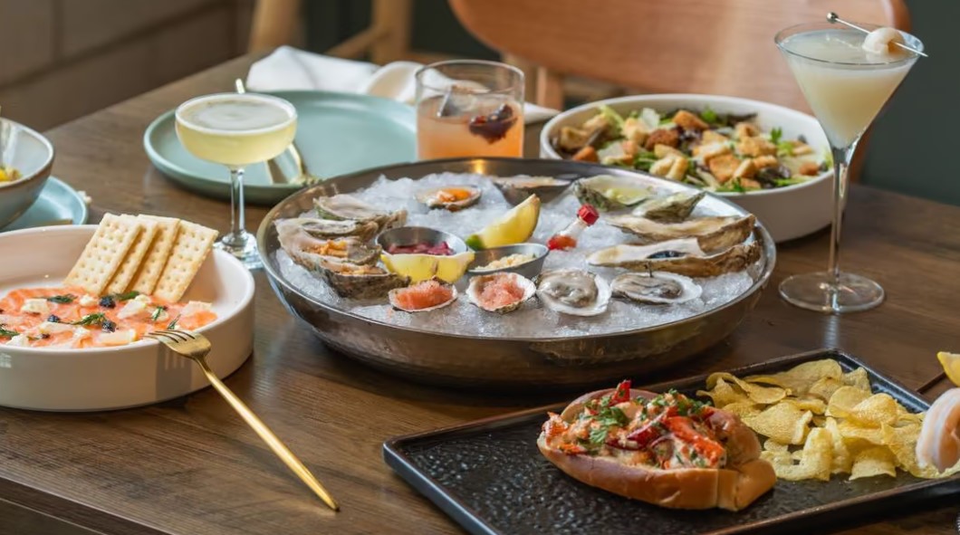 focusonsanews's tweet photo. Lots of new #restaurants & #CoffeeStops popping up in the #sanantonio area. Catch up on the latest culinary openings, moves &key closures. #leonvalley #midtown #downtown #castlehillstx #alamoheights #StoneOak #medicalcentersatx #boerne #newbraunfels
https://t.co/6IkR7NkO3T https://t.co/EyzXPOHFr7