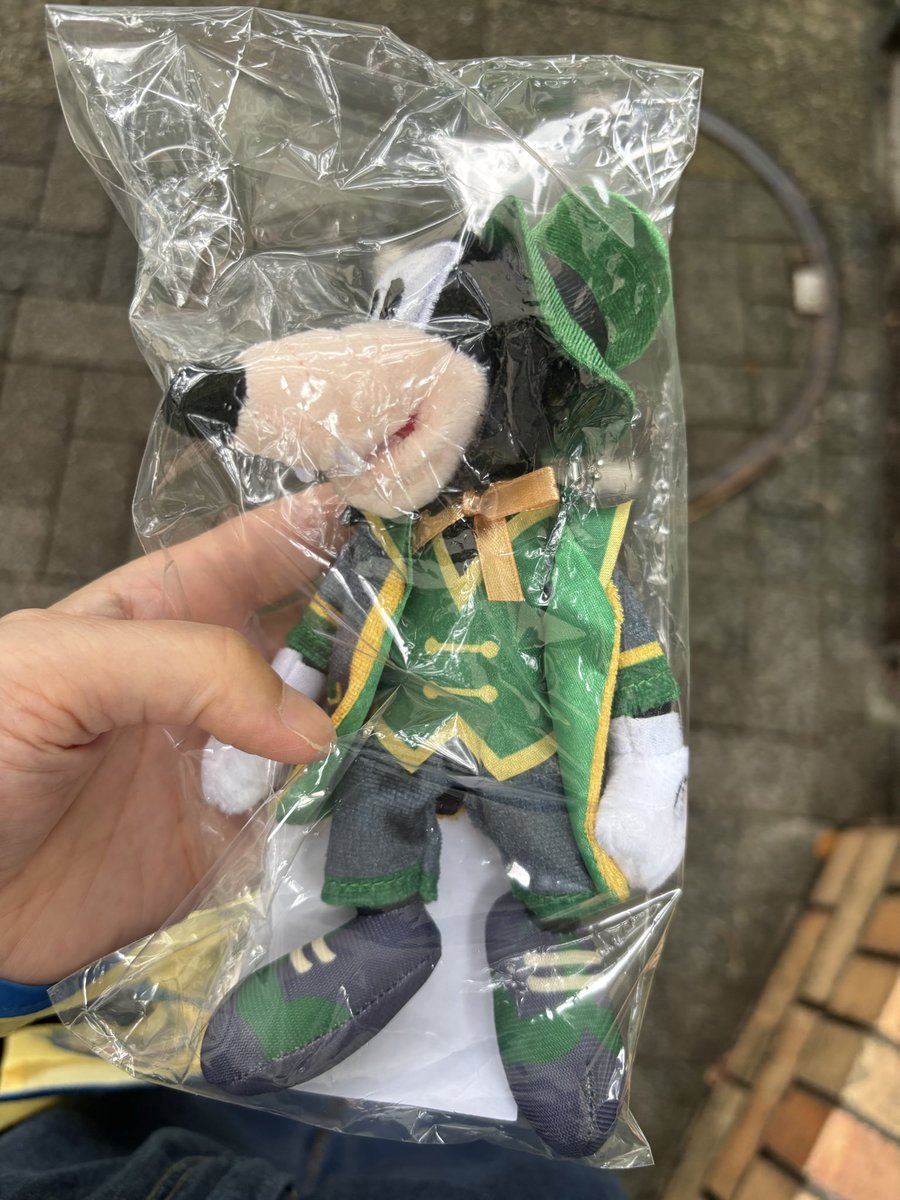 hon_torihiki's tweet photo. 【交換】ディズニー　Happyくじ　ハッピーくじ　一番くじ

譲：B賞　グーフィー
求：B賞　ミッキー＞ミニー＞ドナルド

都内手渡し(東京駅周辺)、郵送交換希望

検索よりお気軽にお声掛けください。 https://t.co/YseqkXftlw