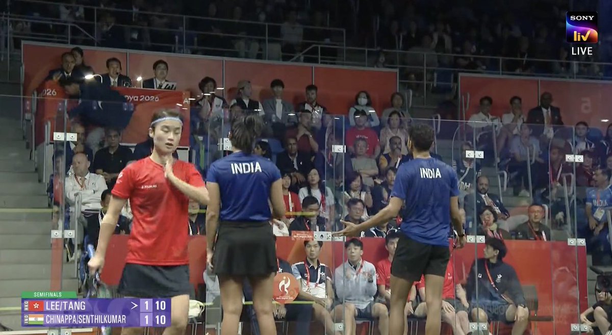 vinayakkm's tweet photo. #AsianGames2026 #Squash 

Oh man, that's cruel. Joshana Chinappa & Velavan Senthilkumar thought they had won this semifinal at 10-10 deciding point in Game 3. The referee took his time to say the point must be replayed (weirdly). And then the Hong Kong pair win the point to reach final. 

It's a bronze for Joshana/Velavan but... they are feeling the disappointment at the end of it.