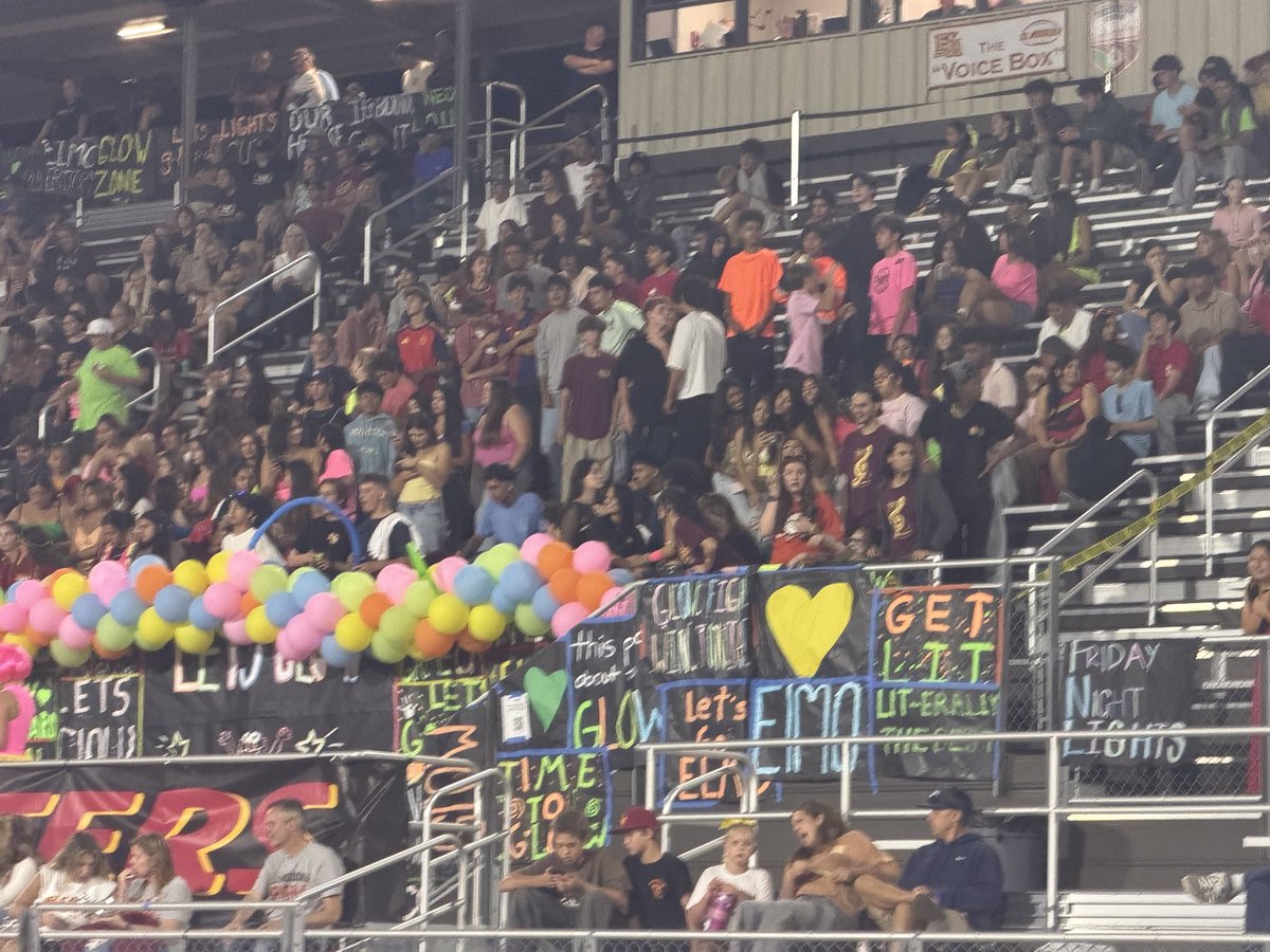 FernandoMDonado's tweet photo. 4th Qtr. ElMo leads TH 17-10
@OCSportsZone 2026 🏈 #FNL #WeekFIVE @THHSMustangs 🩶💙🆚 @elmodenafb ❤️💛 from Fred Kelly Stadium.
Coverage coming on our FREE website https://t.co/fNSrRvzDg7
@TimBurtIrvine @ElMoAthletics @TrabucoHillsAD
📸©️: @FernandoMDonado, For OC Sports Zone https://t.co/o8pEROh993