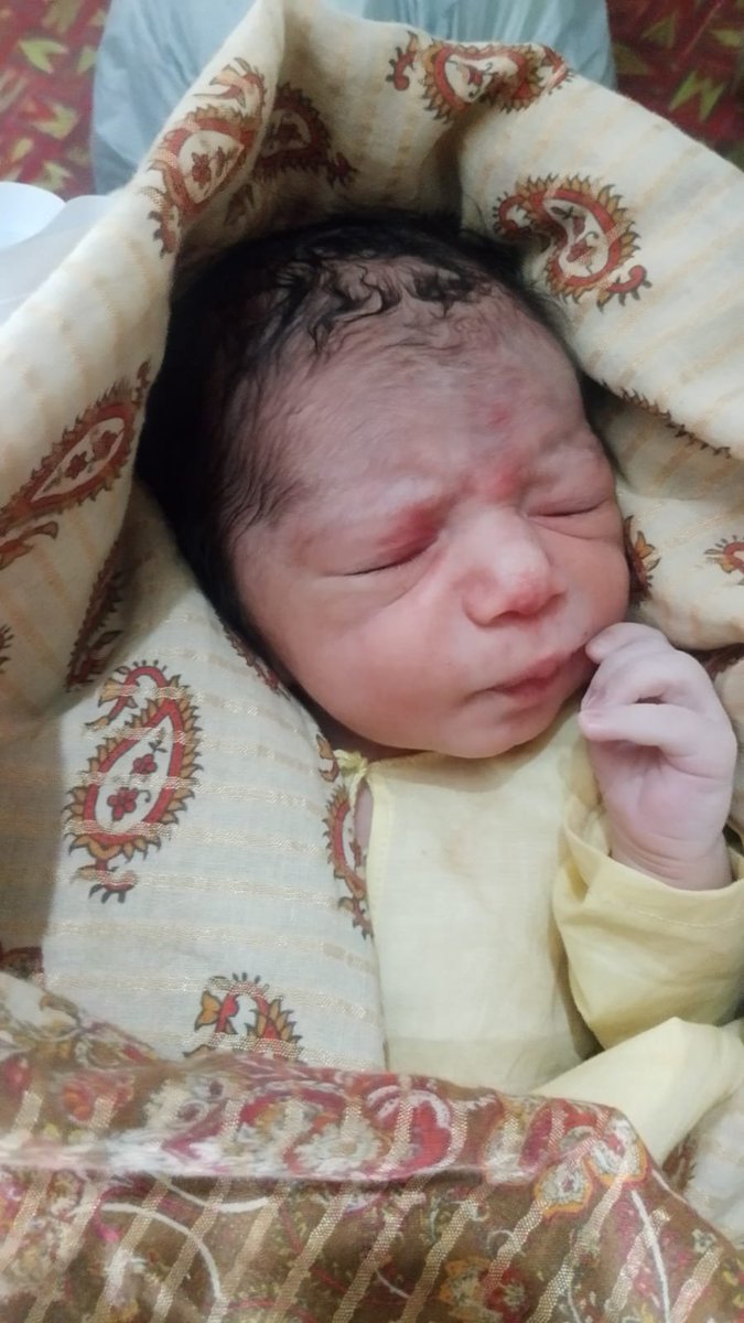 VINA_ct's tweet photo. “A little soul, just born into this world — Alhamdulillah, praise be to Allah for this beautiful blessing. 🤍✨” https://t.co/kzYqhV26oY