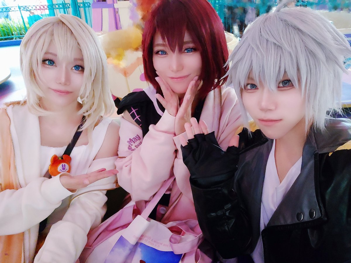 __p0t__'s tweet photo. 本日はリク！ナミネとカイリと楽しむぞ〜

#Dハロ仮装2026 #KH仮装 https://t.co/Rn52WRFT0A