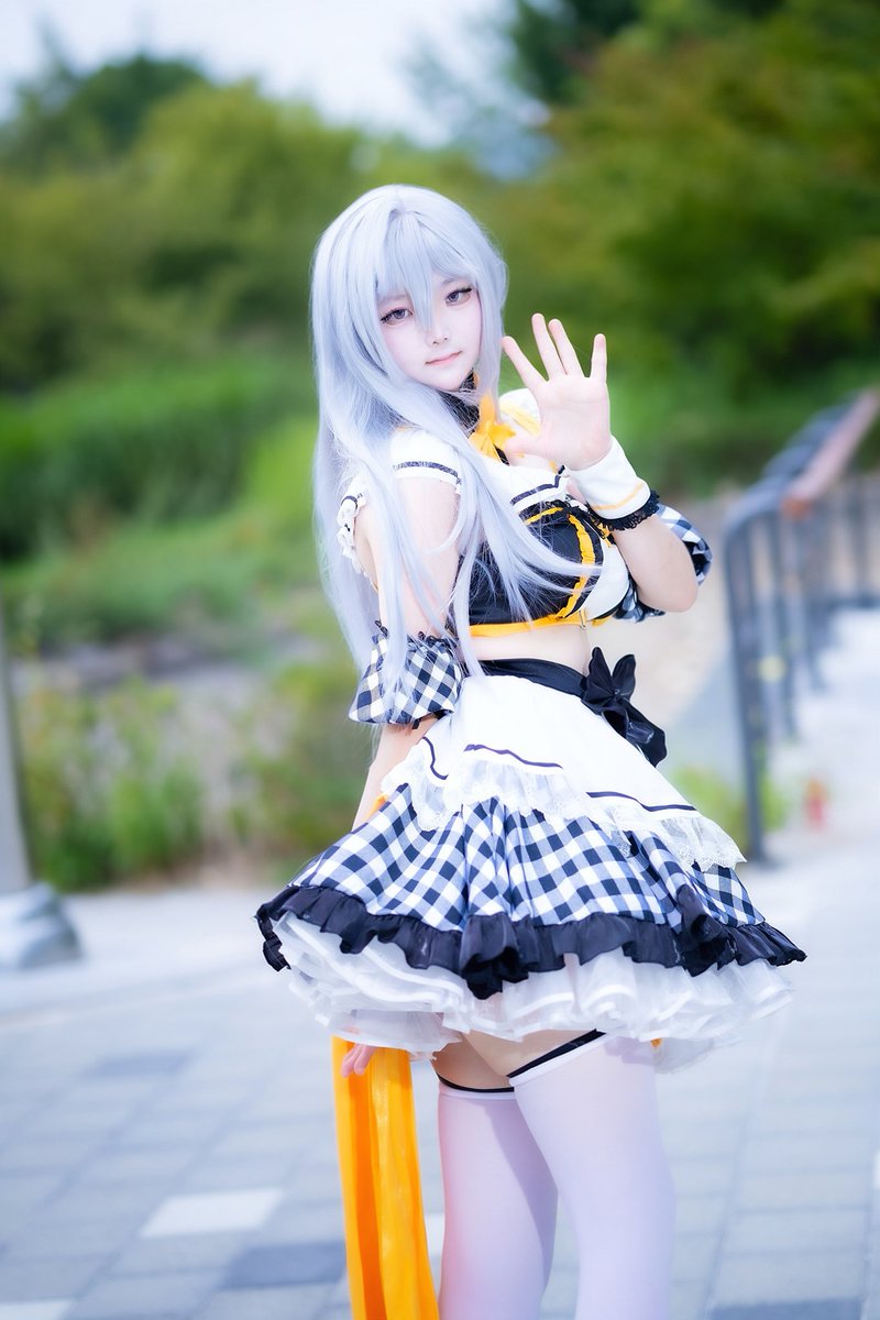 gangsu765's tweet photo. #NIKKEcosplay #NIKKE 
원래 안올릴려고 했는데 추석 선물로~ https://t.co/fu1MDHdOx0