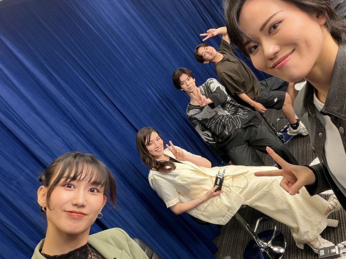 hiryu_tsukasa's tweet photo. ミュージカル「#夢微之」
天寿さん白居易と、飛龍元稹の初日です‼️(17:30)良知社長が素敵な写真を上げてくださいました🙇
これでオールキャストが初日を迎えました。今日は14:30から東京国際フォーラムでパフォーマンスさせていただき、初日へ向かいます💨アンコール歌めぐりもございますので、ぜひ❣️ https://t.co/ZhjFYNniIy