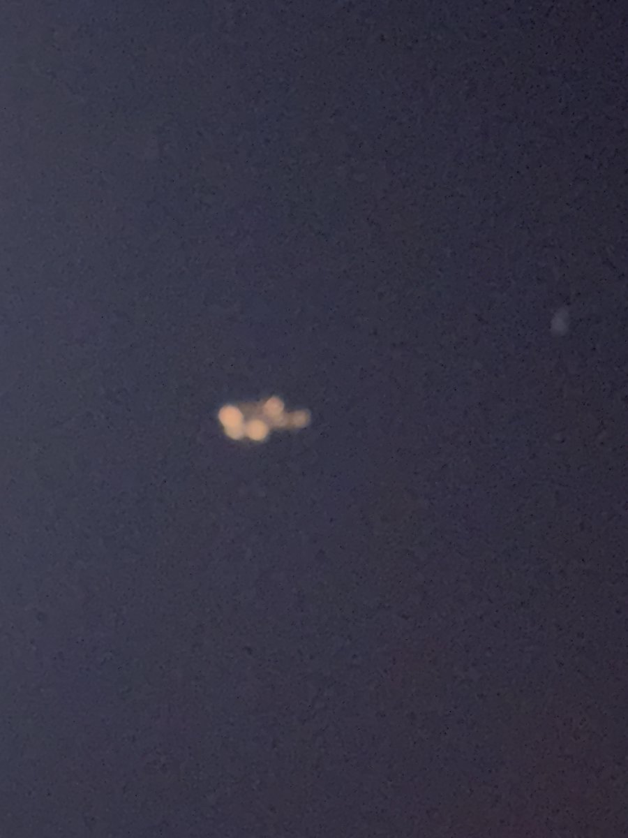 hunter_rin82452's tweet photo. @WarWatchIntel just saw a b2 heading over Raliegh NC in southwest direction...couldnt get a good picture with flash on https://t.co/uTXhcMeHc4