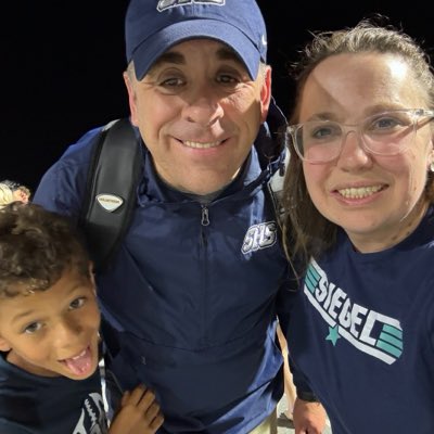 coachjsimmons02's tweet photo. #NewProfilePic https://t.co/Ud3UaphkLR