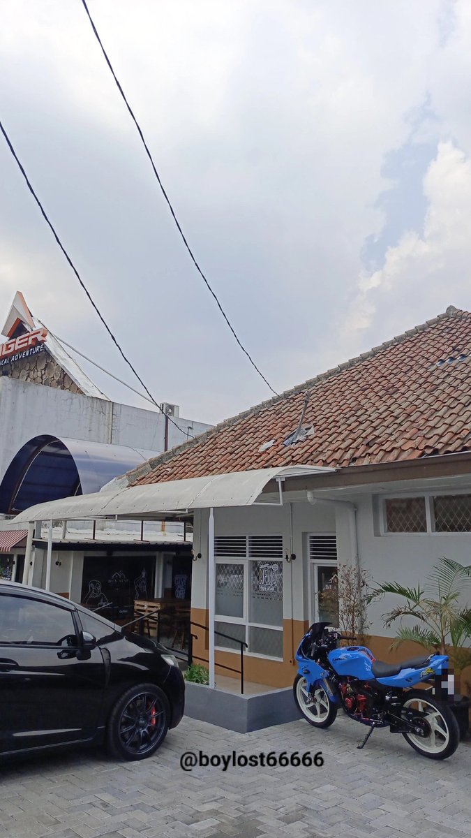 boylost66666's tweet photo. Siapa yang kemana mana selalu sendirian, saya saya saya 🫠 https://t.co/DKRXA07pir