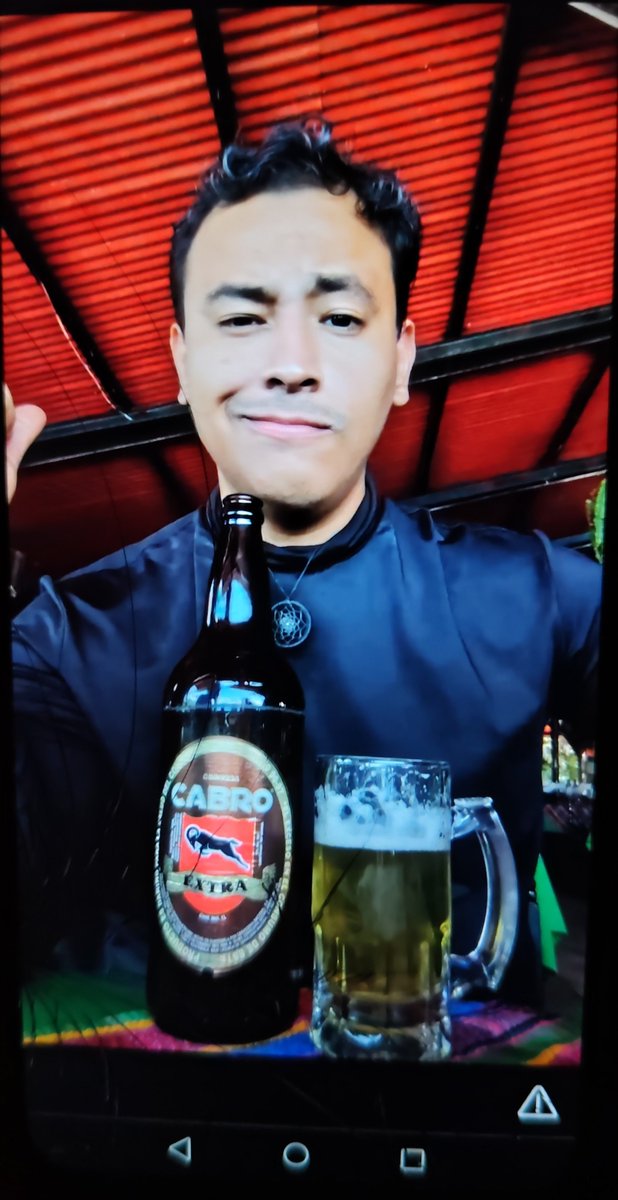 BryanAl65099878's tweet photo. Un chico salvadoreño https://t.co/SjOZ8P3LTU