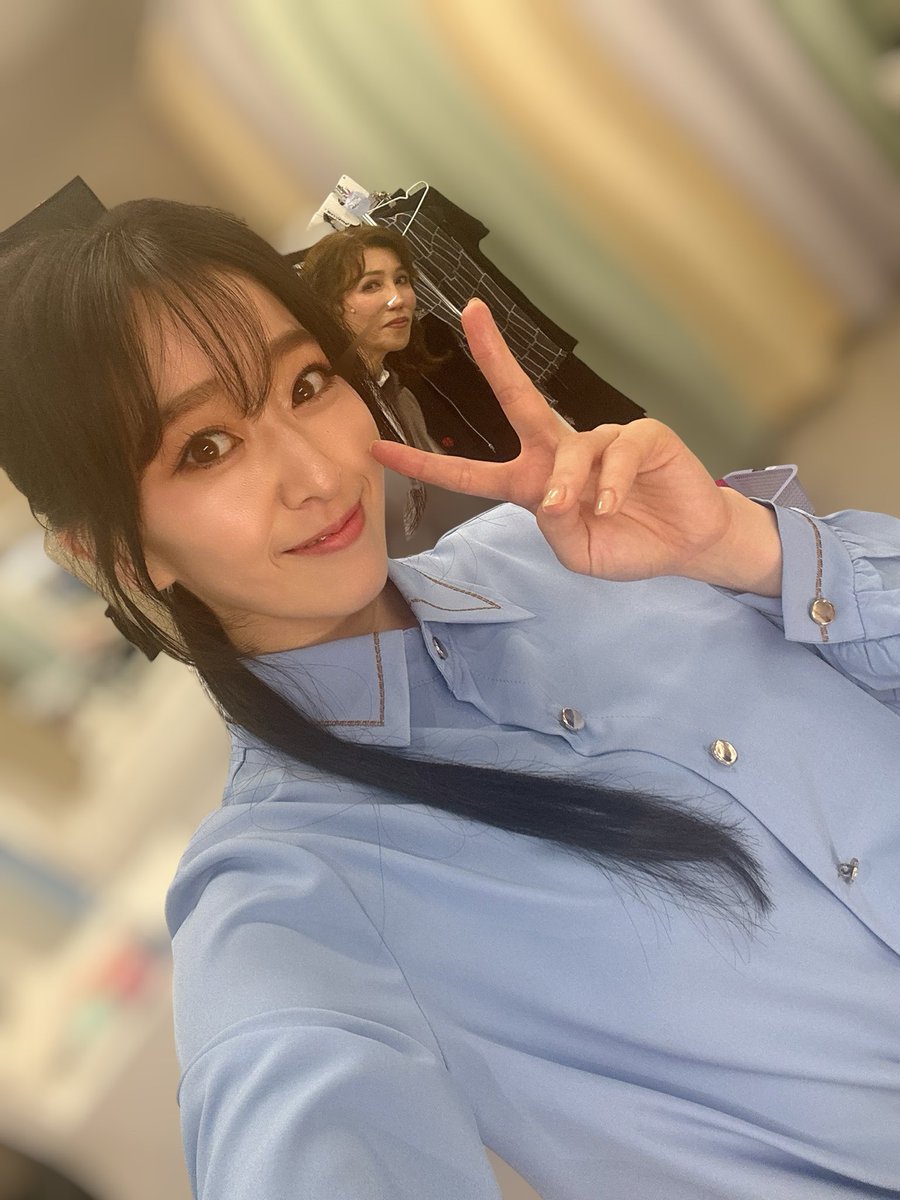 anko_nakatomi's tweet photo. #スクラップアンドコーラス
お昼公演ありがとうございました☺️

東京公演 残すところ2公演✨️

お足元悪いですがお気をつけてお越しください🥹

我らが座長 八乙女光さんからお弁当の差し入れ🥹 座組想いの八乙女さんに感謝でいっぱいです！

さて、夜公演もよろしくお願いいたします☺️
#スクラップアンドコーラス
#八乙女光 さん
#龍イチカ さん